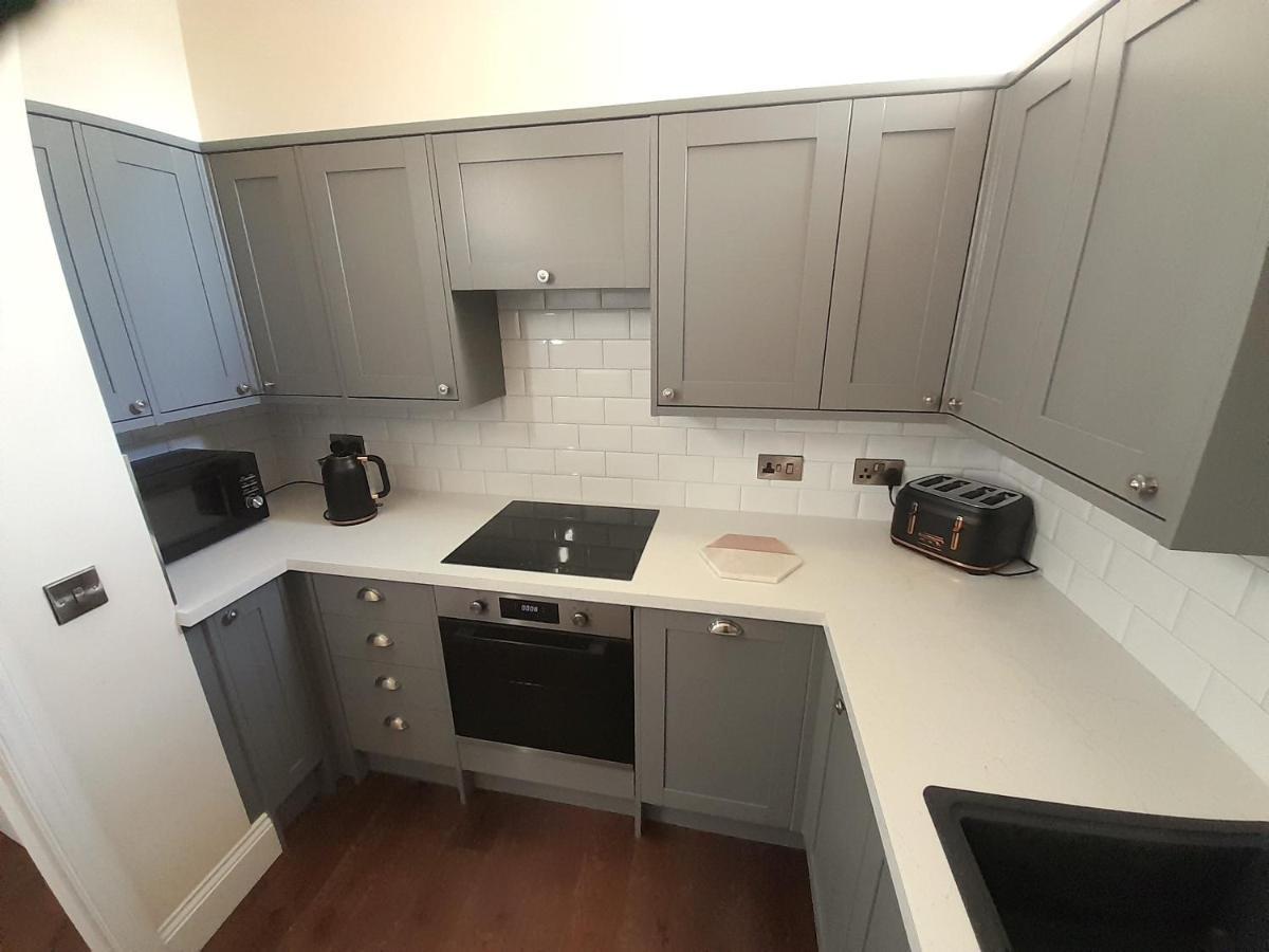 Kirkcudbright Holiday Apartments - Apartment C Bagian luar foto
